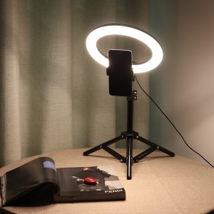 What is a photographic light ring